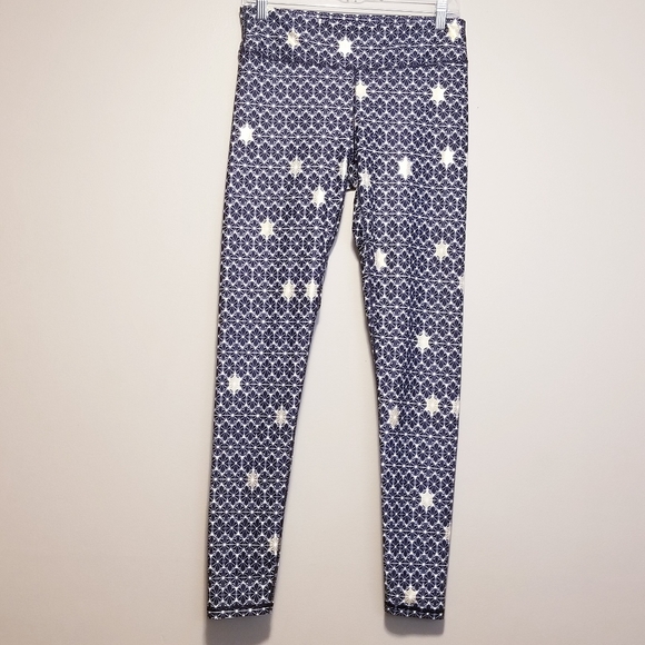 Fabletics Salar Printed Leggings in Gold Stardust - Picture 2 of 6